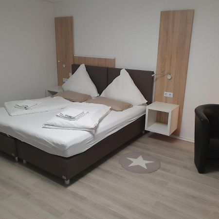 Hotel Exquisite Bobenheim am Berg エクステリア 写真