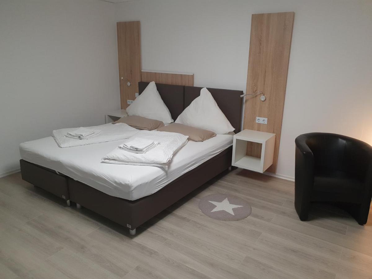 Hotel Exquisite Bobenheim am Berg エクステリア 写真