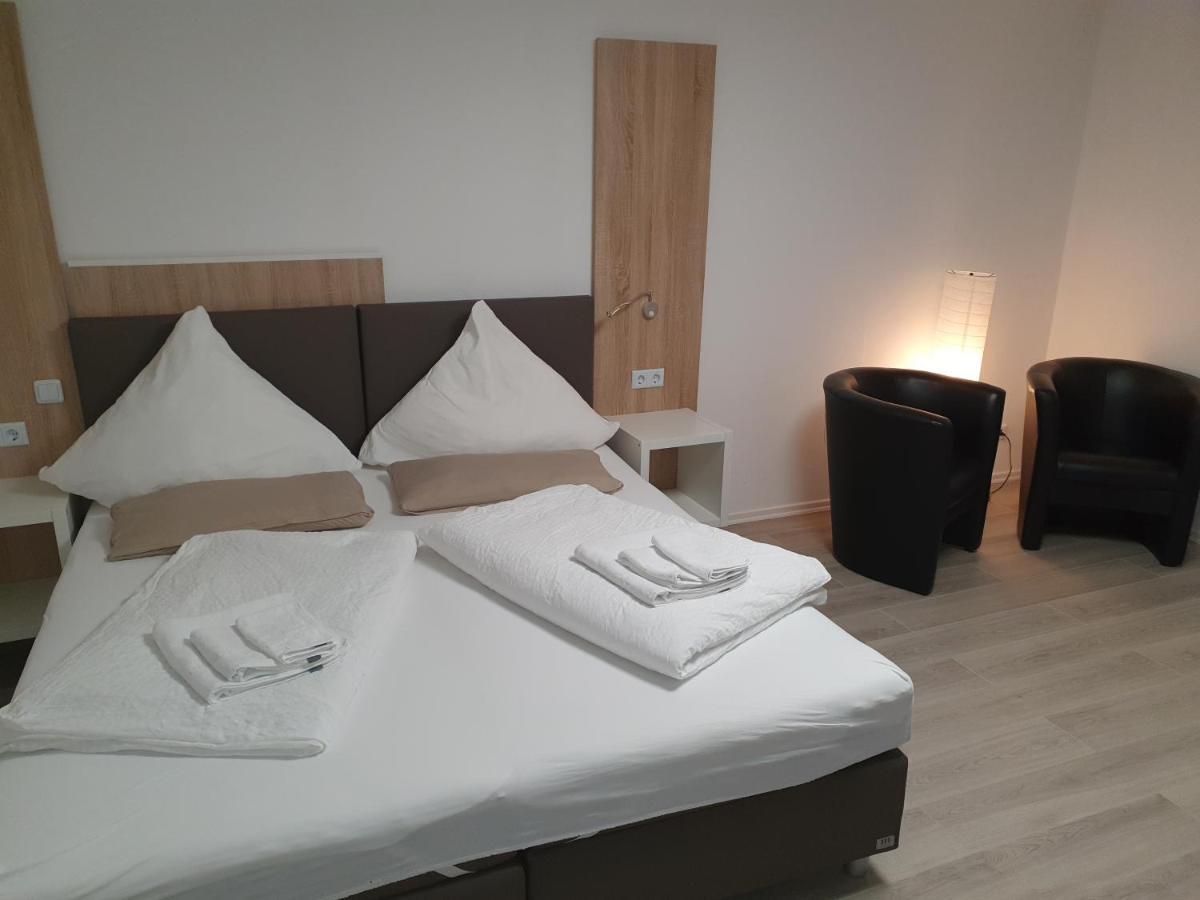 Hotel Exquisite Bobenheim am Berg エクステリア 写真