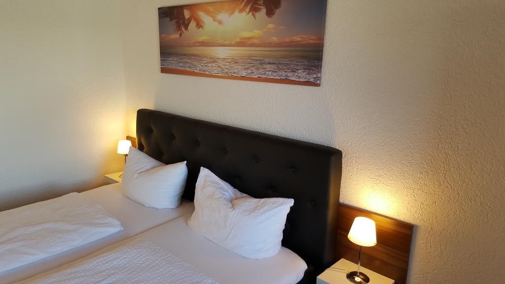 Hotel Exquisite Bobenheim am Berg エクステリア 写真
