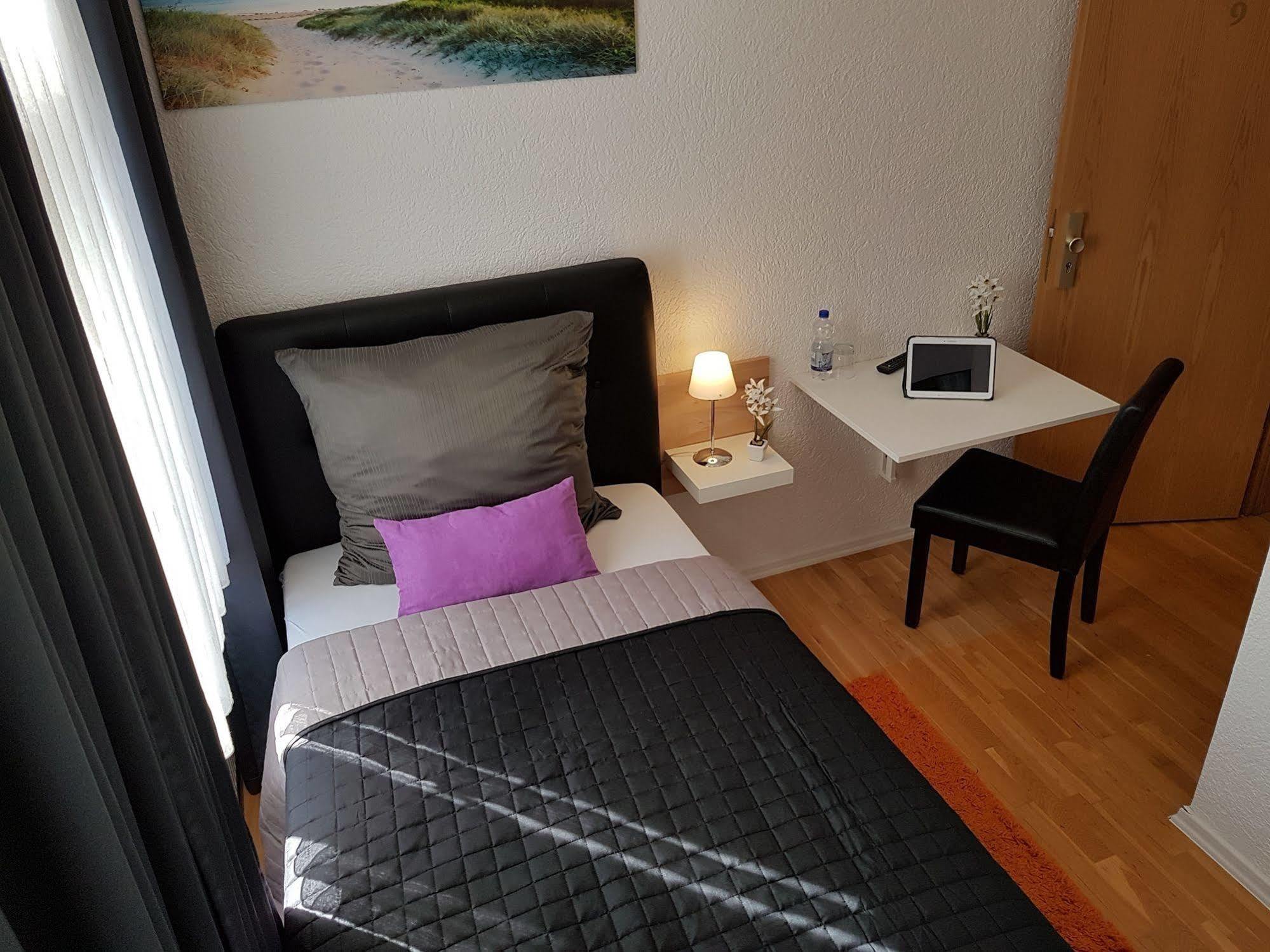 Hotel Exquisite Bobenheim am Berg エクステリア 写真